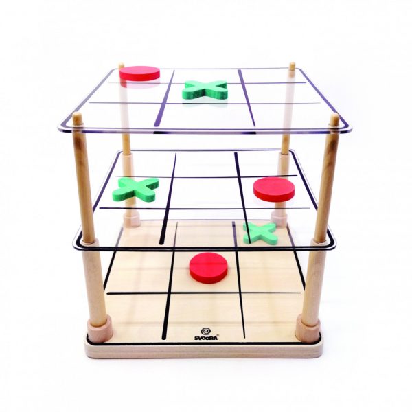 Joc de societate din lemn- Epic Tic tac toe, 6-9 ani