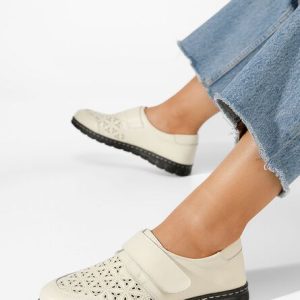 20230427-115501.jpg Pantofi casual dama piele Caronia bej