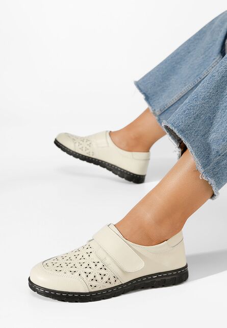 20230427-115501.jpg Pantofi casual dama piele Caronia bej