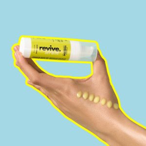 Ser antirid, Revive Serum, 0,05% Retinal, previne și estompează ridurile
