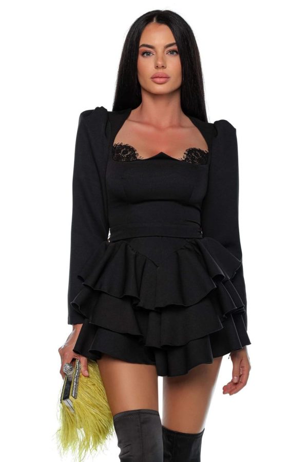 379935528_645891834191360_3930322098291765270_n.jpg Queen B dress