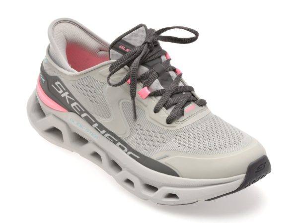 62e0904e5fe50e916a3f213b148a80a94487fb29f86d83711773a75b05060bf8.jpeg Pantofi sport SKECHERS gri, GLIDE-STEP ALTUS, din material textil