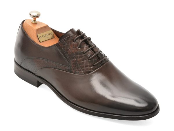 65a0c9c7caa92d5e2bc111a65651eb9ba2c24b83effd6751e06427b2fb05dbaf.jpeg Pantofi eleganti LE COLONEL maro, 60012, din piele naturala