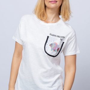 7a8a4275-3349-6587.jpg Tricou alb ALWAYS FREEDOM cu pestisor la buzunarul de pe bust, din bumbac