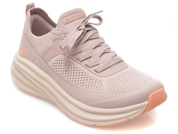 7c8b424144e0d097a0646ce6835c9a0a92c29ef9c9d005063013ce39f669c1f3.jpeg Pantofi sport SKECHERS mov, BOBS SKILLZ, din material textil