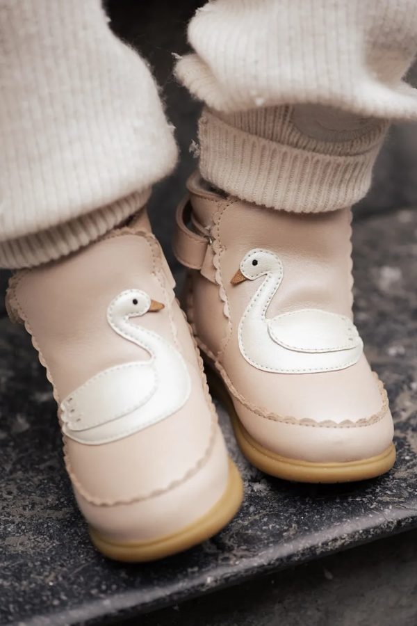 AW26-OBGZFS-03X_F0.jpg Donsje încălțăminte de iarnă pentru bebeluși din nubuck Sify Shoes Swan