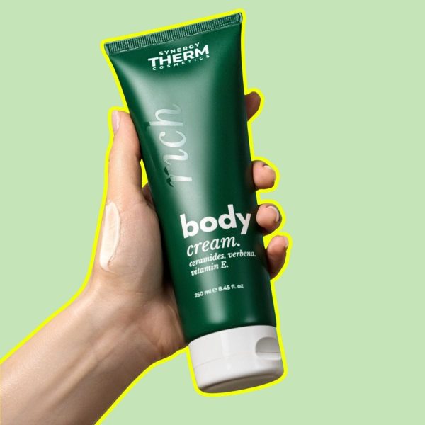 Bb_cream_1200_x_1200_px_-30.jpg Cremă pentru corp pentru piele foarte uscată, Rich Body Cream, cu Ceramide și Vitamina E.