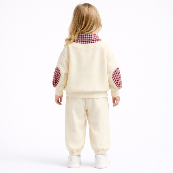 Compleu-Crem-Fetite-Bluza-Rosie-si-Pantaloni-cu-Hello-Kitty2.png Compleu Crem Fetițe Bluză Roșie și Pantaloni cu Hello Kitty - 18-24 luni
