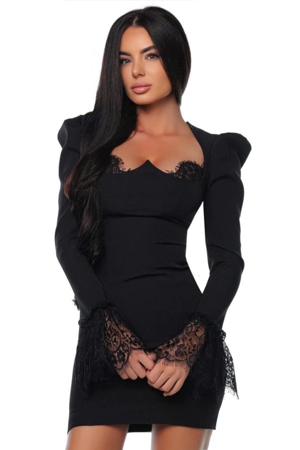 Femmale-fatale-dress-1.jpg Femmale fatale dress