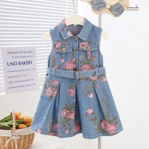 Rochie-Blugi-Fetite-Denim-cu-Imprimeu-Roz-si-Curea-Livia3.jpg Rochie Blugi Fetițe Denim cu Imprimeu Roz și Curea Livia - 6-7 ani