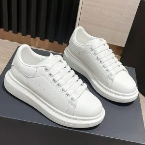 Adidasi dama casual vip 111