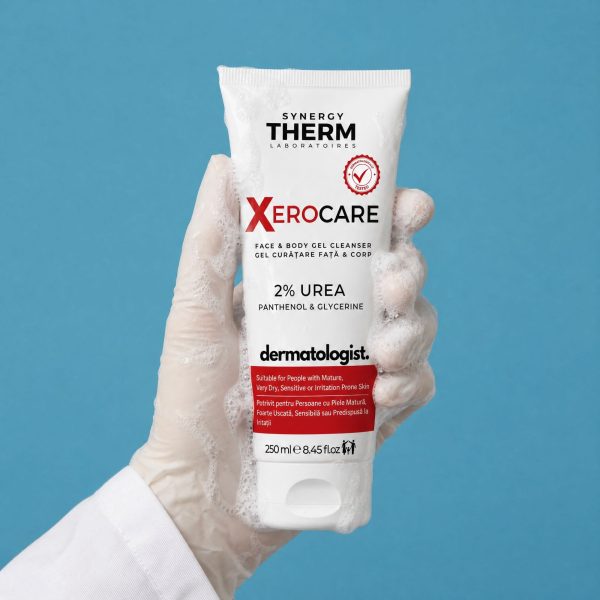 Xerocare-Gel-De-Curatare-Bland-Pentru-Fata-Si-Corp-Cu-2-Uree-Pantenol-Si-Glicerina-250ml-1.jpg Xerocare Gel De Curățare Blând Pentru Față Și Corp, Cu 2% Uree, Pantenol Și Glicerină - 250ml