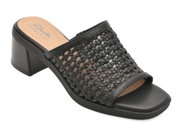 a978e59a22bcca25e2f0663f7eea9941a7ba6584bd6033842232d42af8349289.jpeg Papuci CLARKS negri, JAYLAN SLIDE, din piele ecologica