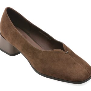 bbd94b188247c0c61e3bc4fbec90fcd8d30e715f368ffac083de47e9697641a2.jpeg Pantofi eleganti FLAVIA PASSINI maro, PT1723, din piele intoarsa
