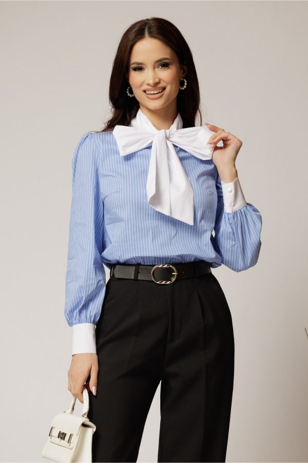 Bluza albastra cu dungi albe din poplin cu esarfa tip funda la gat