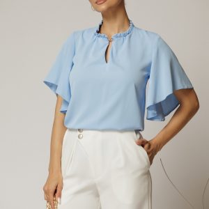 bluza-dy-fashion-bleu-cu-cret-la-guler-si-decupaj-la-decolteu-1473331-1155769-4.jpeg Bluza DY Fashion bleu cu cret la guler si decupaj la decolteu
