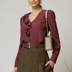 bluza-dy-fashion-magenta-din-voal-plin-cu-decolteu-in-v-si-volanas-1424068-1135348-4.jpeg Bluza DY Fashion magenta din voal plin cu decolteu in V si volanas