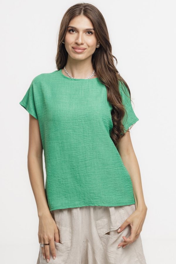 Bluza verde lejera din vascoza cu in, usor creponata, cu maneca cazuta scurta