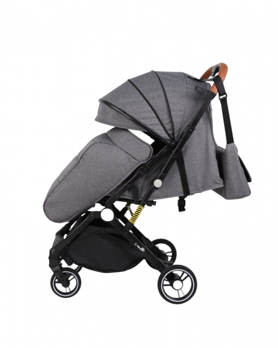 carucior-sport-l-sun-c6-albastru-pliabil-tip-troller-cu-maner-reversibil-husa-de-picioare-si-gentuta-copie-659837.jpg Carucior sport L-Sun, C6, Gri, pliabil tip troller, cu maner reversibil, husa de picioare si gentuta