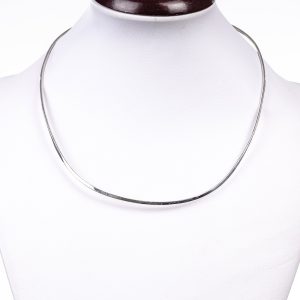 Colier rigid cu forma anatomica, din argint