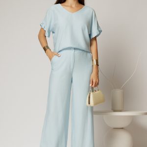 compleu-bleu-din-viscoza-cu-pantalon-si-bluza-cu-maneci-lejere-1479259-1158559-4.jpeg Compleu bleu din viscoza cu pantalon si bluza cu maneci lejere