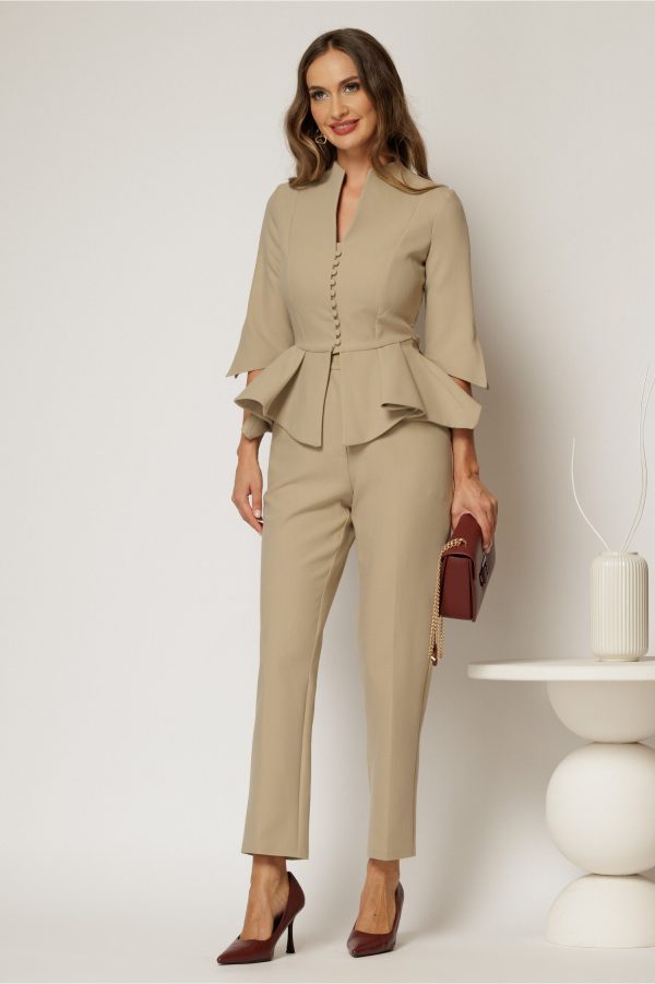 compleu-dy-fashion-bej-cu-sacou-cu-peplum-si-inchidere-cu-nasturi-1488337-1162081-4.jpeg Compleu DY Fashion bej cu sacou cu peplum si inchidere cu nasturi
