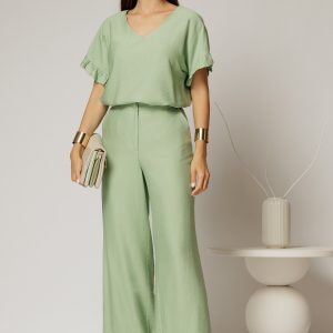 compleu-verde-fistic-din-viscoza-cu-pantalon-si-bluza-cu-maneci-lejere-1479286-1158571-4.jpeg Compleu verde fistic din viscoza cu pantalon si bluza cu maneci lejere