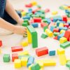 Set de construit Cuburi din lemn colorate 100 bucati Melissa and Doug 0481