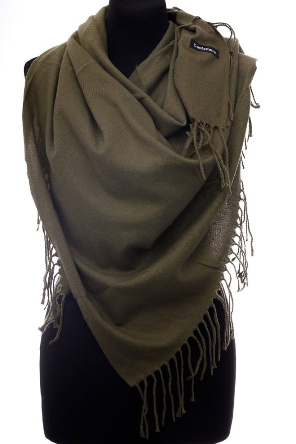 esarfa-bleumarin-patrata-din-material-gros-tip-cashmere-copie-844228.jpg Esarfa kaki patrata din material gros tip cashmere