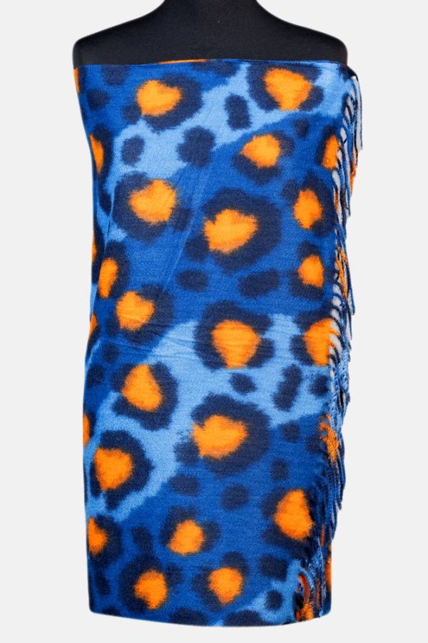 esarfa-cashmere-model-animal-print-cu-nuante-de-albastru-si-portocaliu-4859-7715.jpg Esarfa cashmere model animal print cu nuante de albastru si portocaliu
