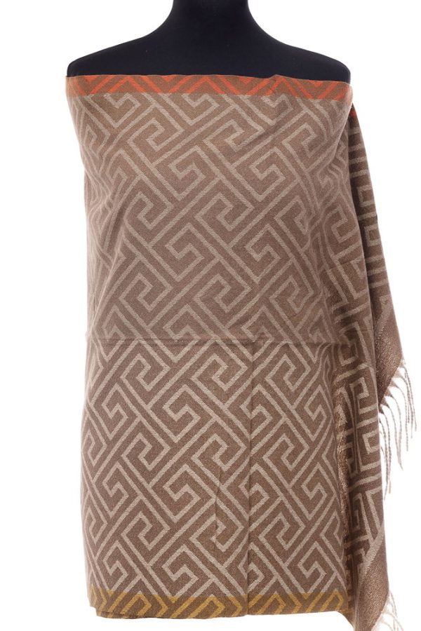 esarfa-casmir-unisex-cu-imprimeu-geometric-pe-fond-capucino-699798.jpg Esarfa casmir unisex cu imprimeu geometric pe fond capucino
