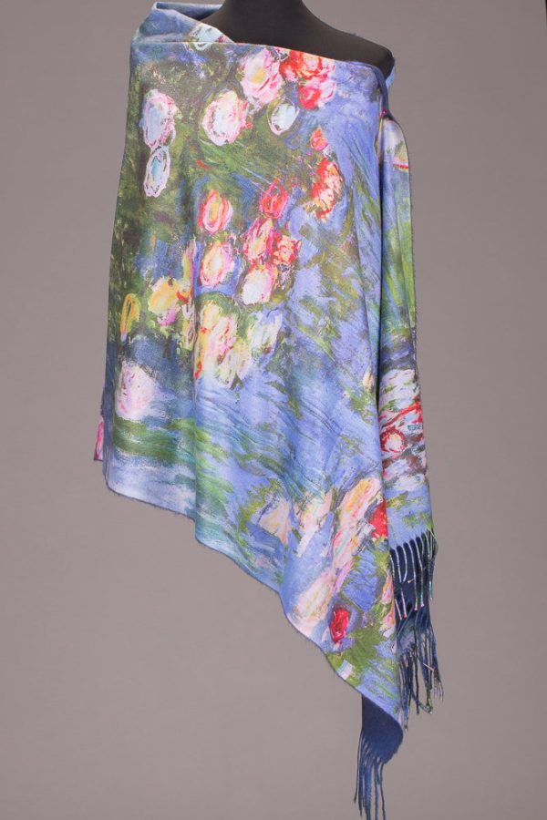 esarfa-cu-imprimeu-cu-pictura-cu-nuferi-604-718826257904.jpg Esarfa matase cu imprimeu model inspirat dupa Nuferii de Claude Monet