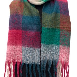 fular-cu-imprimeu-patrate-colorate-in-nunate-de-bej-alb-si-kaki-copie-393258.jpg Fular cu imprimeu patrate colorate in nuante de verde, alb si fucsia