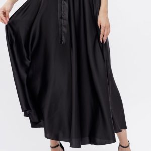 Fusta neagra din satin, cu elastic si cordon in talie