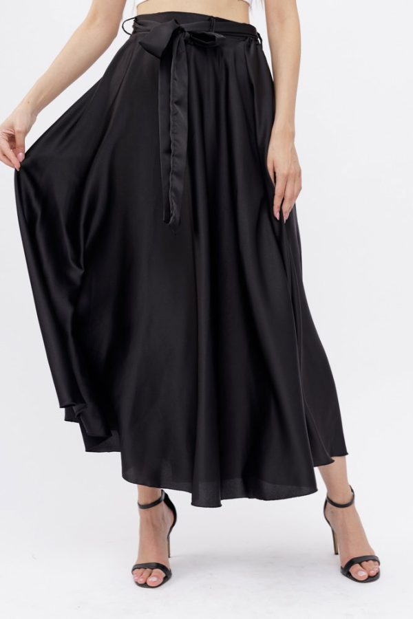 fusta-clos-kaki-din-satin-cu-elastic-si-cordon-in-talie-copie-543431.jpg Fusta neagra din satin, cu elastic si cordon in talie