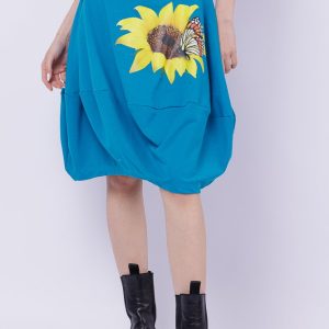 fusta-neagra-din-jerseu-midi-tip-lalea-cu-imprimeu-floarea-soarelui-si-fluture-copie-360712.jpg Fusta albastra din jerseu, midi, tip lalea, cu imprimeu floarea soarelui si fluture