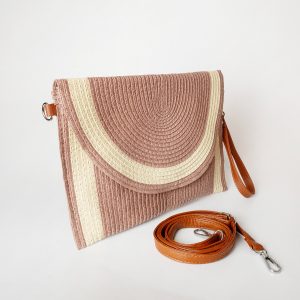 geanta-plic-impletita-crossbody-cu-bareta-de-umar-si-de-mana-fucsia-cu-bej-copie-173014.jpg Geanta plic impletita crossbody, cu bareta de umar si de mana, roz prafuit cu bej
