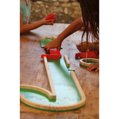 Joc de masa - mini golf, PitchPlakks