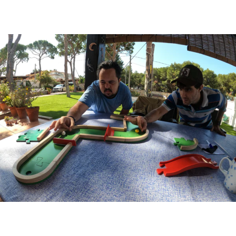 Joc de masa - mini golf, PitchPlakks