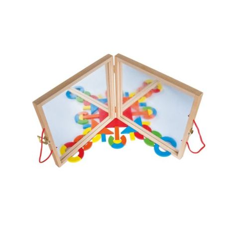 jucarie-din-lemn-tabla-magnetica-cu-forme-geometrice-1.jpg Jucarie din lemn - Tabla magnetica cu forme geometrice