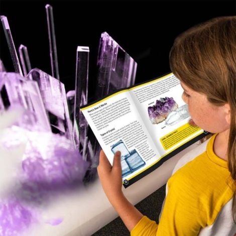 national-geographic-kit-creativ-laborator-de-crestere-cristale-violet-2.jpg National Geographic - Kit Creativ Laborator De Crestere Cristale Violet
