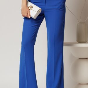 Pantaloni albastri cu croi drept si buzunare