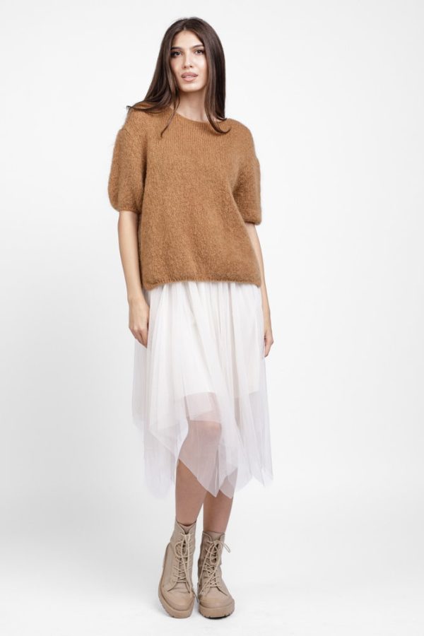 pulover-pufos-cu-maneca-scurta-cu-mohair-si-lana-roz-copie-853419.jpg Pulover pufos cu maneca scurta, cu mohair si lana, camel
