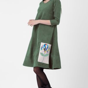 Rochie  A line , din material catifelat, kaki, cu aplicatie color