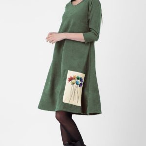 Rochie  A line , din material catifelat, kaki, cu aplicatie color 7 flori