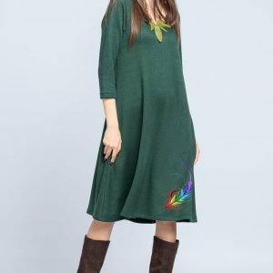 rochie-a-line-midi-din-jerseu-moale-cu-imprimeu-lateral-pana-verde-inchis-728125.jpg Rochie A line midi, din jerseu moale cu imprimeu lateral pana, verde inchis