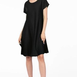 rochie-a-line-neagra-din-in-mercerizat-si-vascoza-usor-creponat-282800.jpeg Rochie A line neagra din in mercerizat si vascoza usor creponat