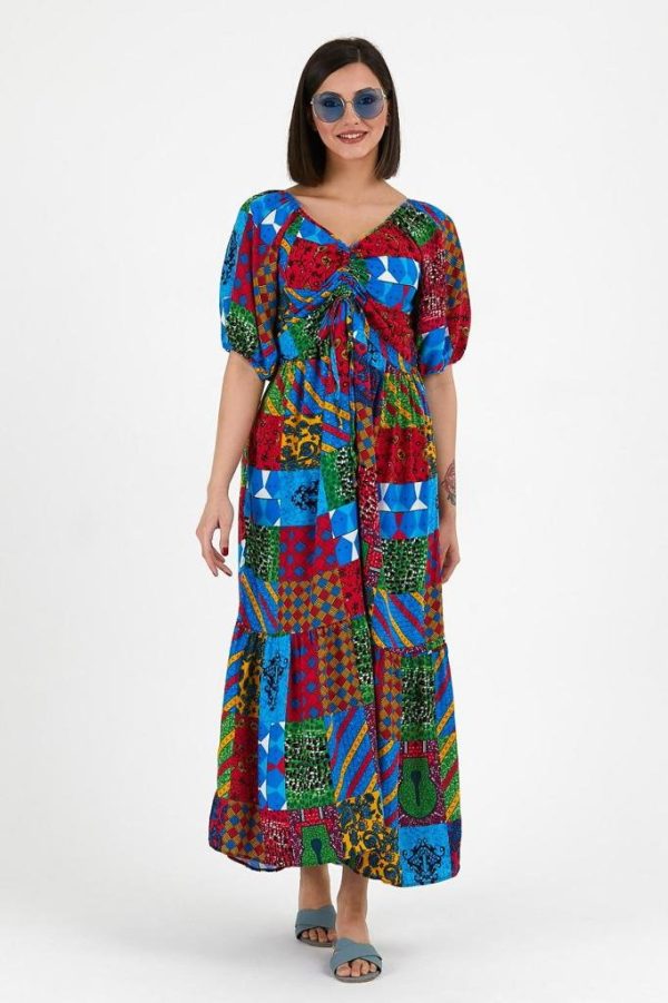 rochie-ampla-cu-volane-multicolora-pe-fond-negru-din-vascoza-copie-7692-7215.jpg Rochie multicolora cu snur vertical pe bust, din vascoza