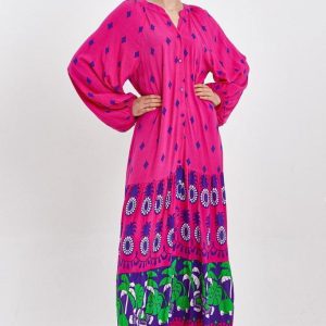 rochie-camasa-cu-imprimeu-pe-fond-albastru-din-vascoza-copie-099107.jpg Rochie camasa cu imprimeu, pe fond fucsia, din vascoza