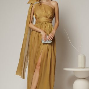 rochie-de-seara-galben-mustar-din-voal-peliculizat-cu-accesoriu-pe-umar-1479823-1158004-4.jpeg Rochie de seara galben mustar din voal peliculizat cu accesoriu pe umar